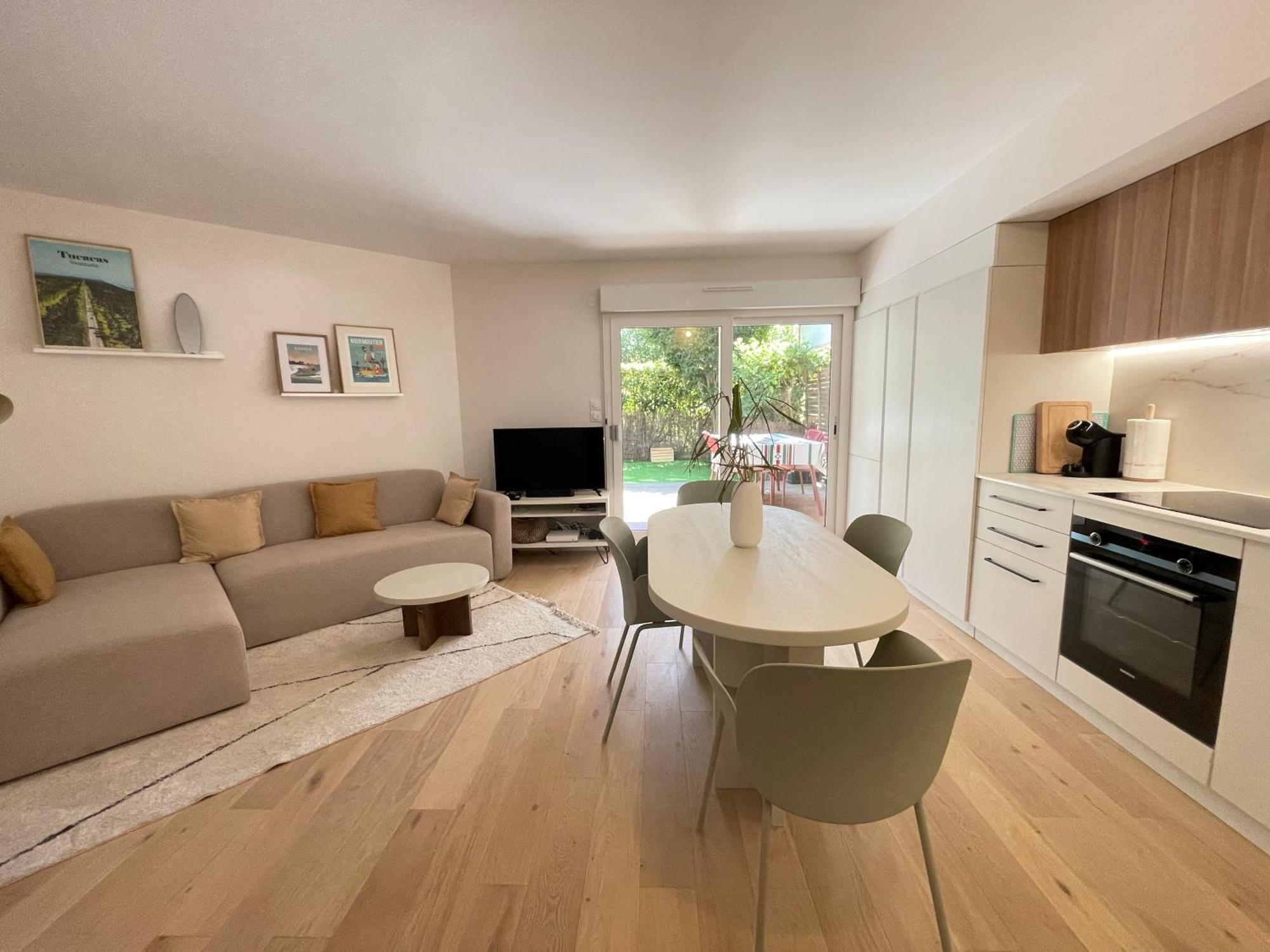 Splendide Appartement De Charme Avec Patio, Parking Et Plage A 3 Minutes Biarritz Exterior foto